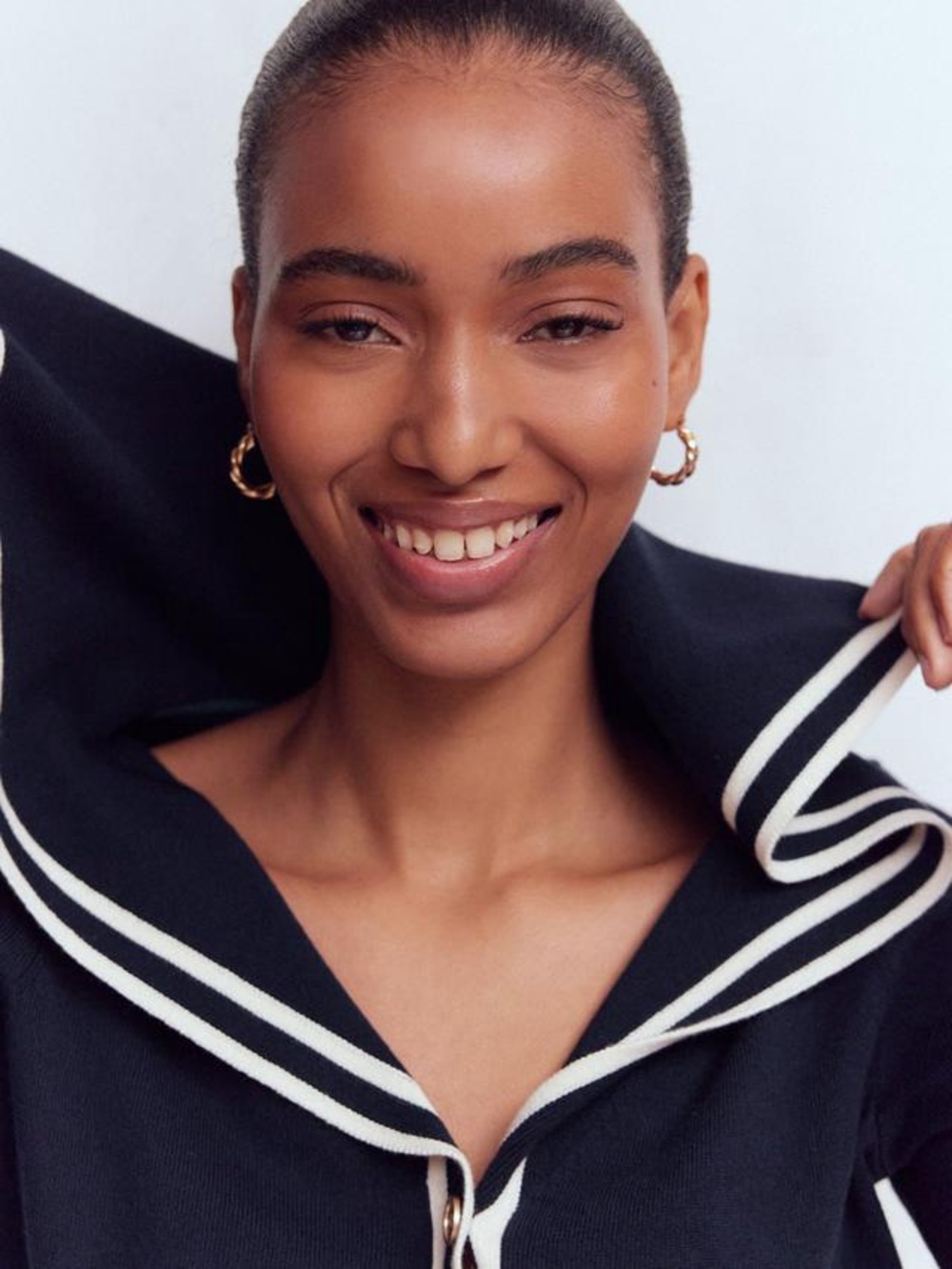 Boden Sailor Collar Sweater in Navy, Size Small - Picture 3 of 10